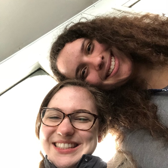 Meet your Posher, Laura - Picture 6 of 8